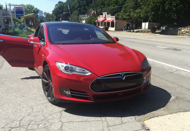Illustration for article titled Test drove a Tesla P85D, again